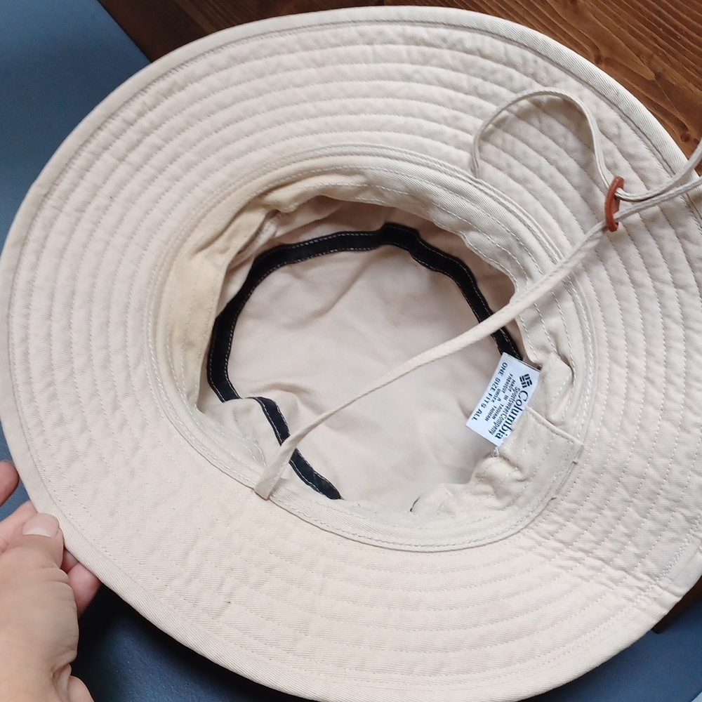 Columbia hat - Picture 6 of 11